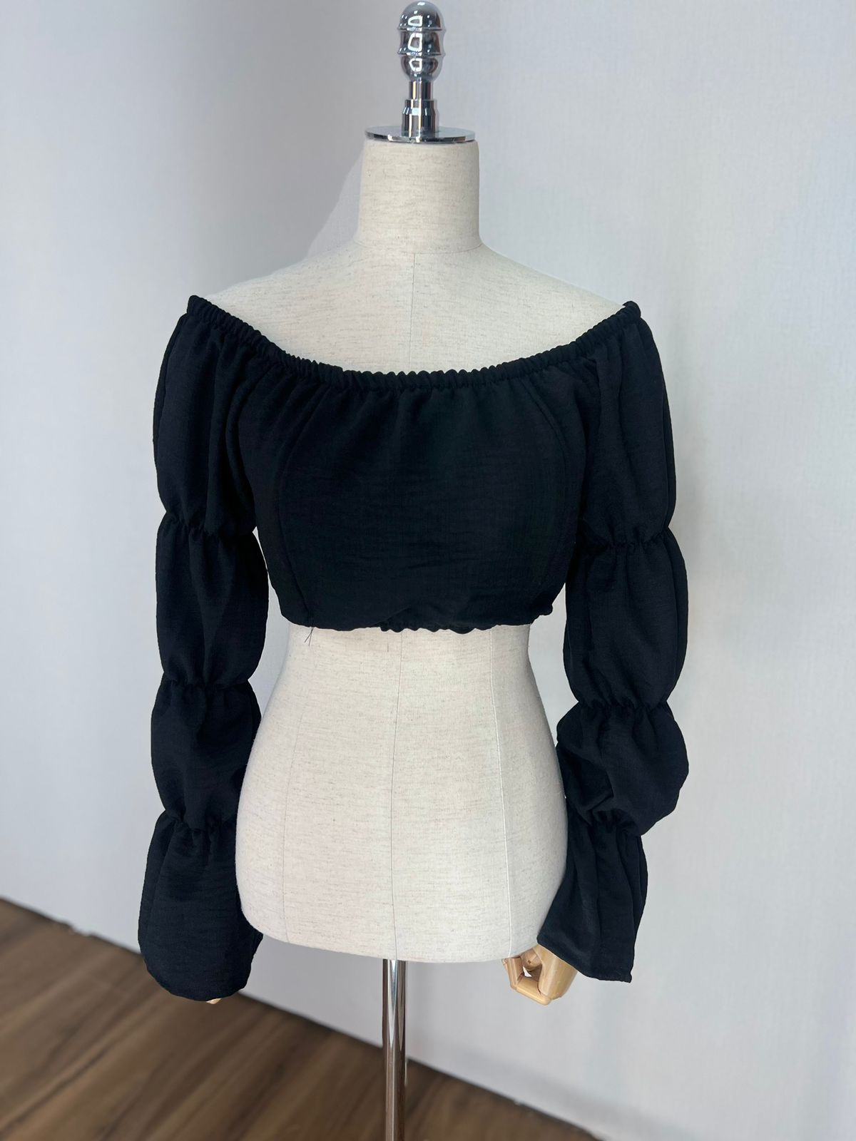 Cropped em Crepe Linho - Ref 4817